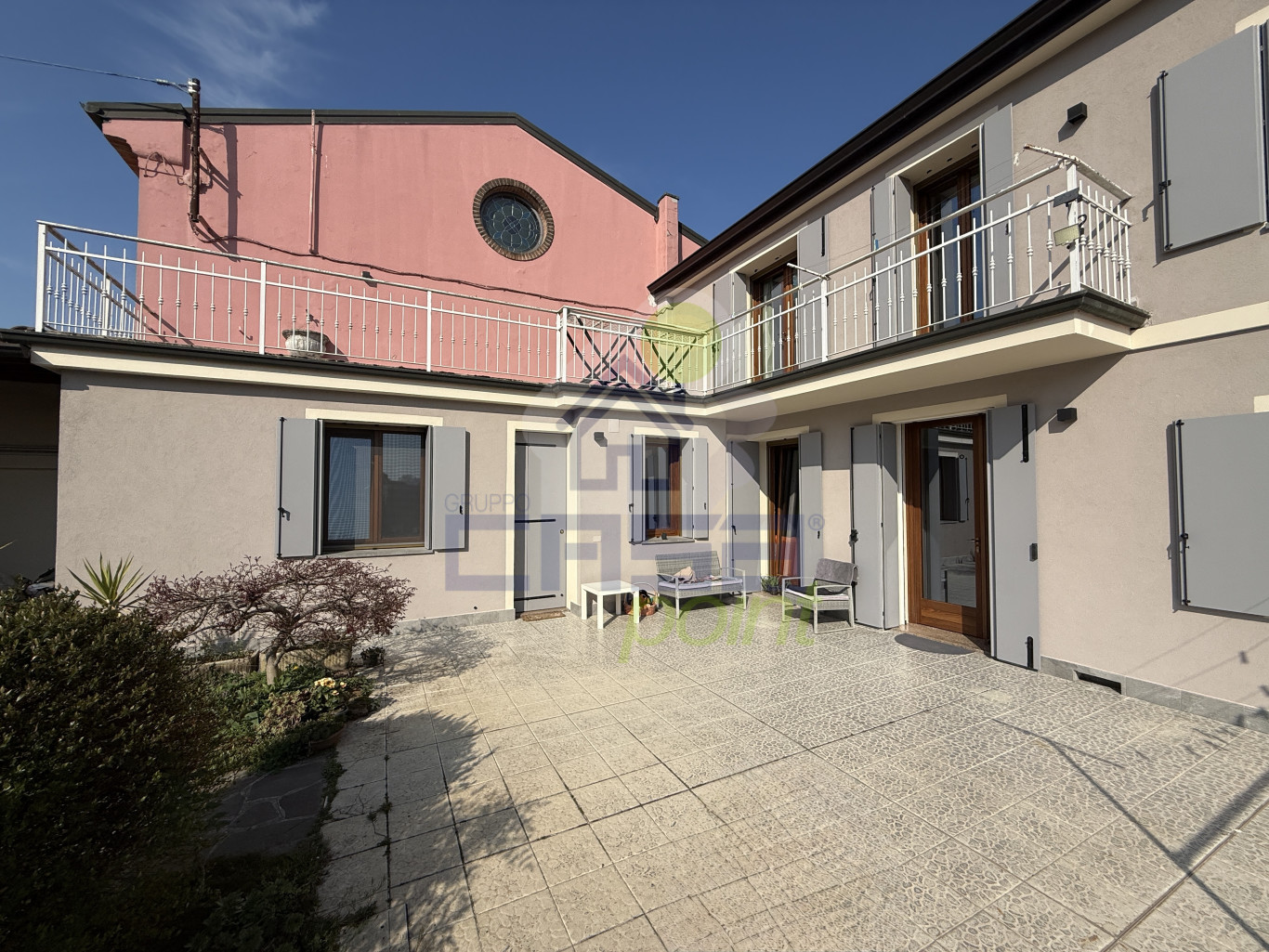 CASA INDIPENDENTE RISTRUTTURATA NEL 2023