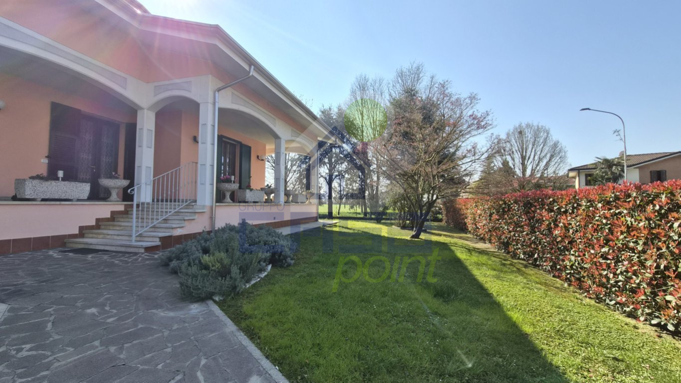 Casa indipendente a Casoni di Luzzara